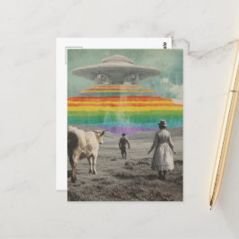 Surrealistische Rainbow UFO boven de Koe Briefkaart