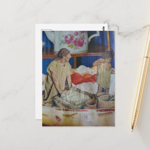 Surrealistische Retro Vrouw en Kind in de Aardbei Briefkaart