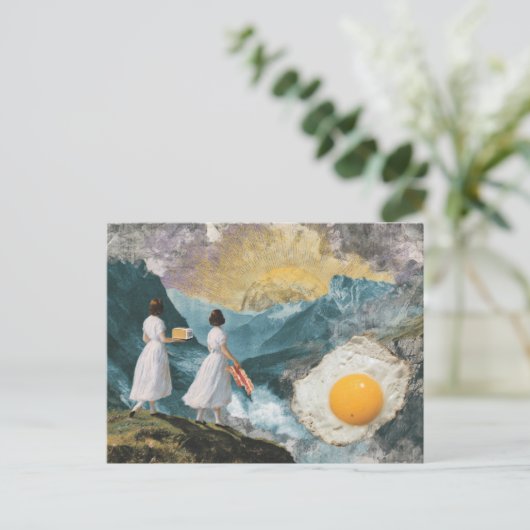 Surrealistische spek en eieren in de bergen briefkaart (Staand voorkant)