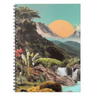 Surrealistische Tropische Vallei Met Watervallen Notitieboek