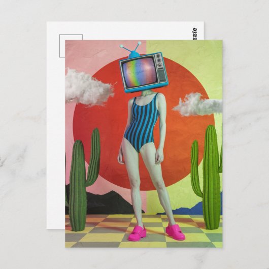 Surrealistische vrouw in badpak met tv op haar hoo briefkaart (Voorkant / Achterkant)