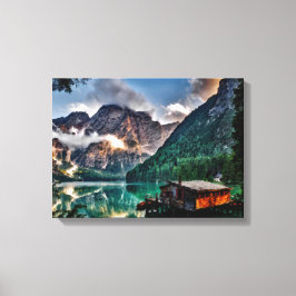 Surreëel Italiaans meer Canvas Afdruk