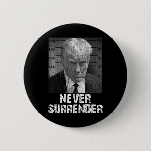 Surrender Pro Trump Ronde Button 5,7 Cm