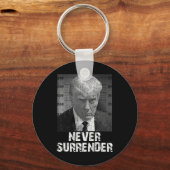 Surrender Pro Trump Sleutelhanger (Voorkant)
