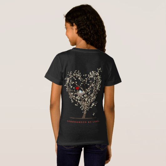 Surrounded by love t-shirt (Achterkant volledig)