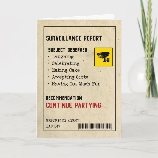 Surveillance Rapport Grappige Verjaardagskaart Kaart (Voorkant)