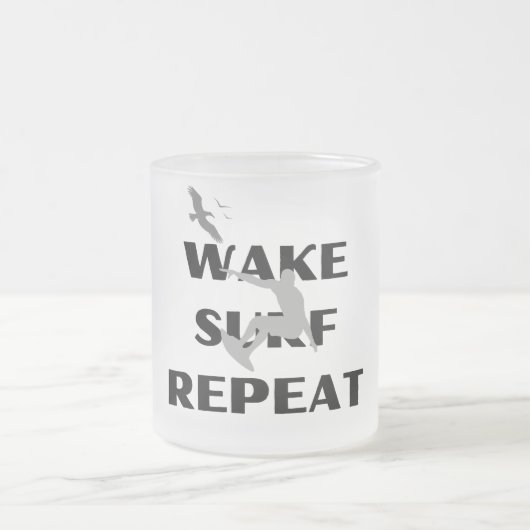 Surven Echo Mok (Center)