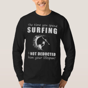 Surven en glimlachen! Tijd in de golven zal je lev T-shirt