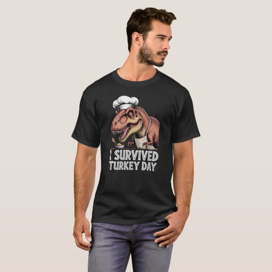 SurvivedTurkeyDay TRex Chef Funny Thanksgiving T-shirt (Voorkant volledig)