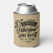 Surviving Fatherhood Een Bier per Tijd Blikjeskoeler (Blikje Achterkant)