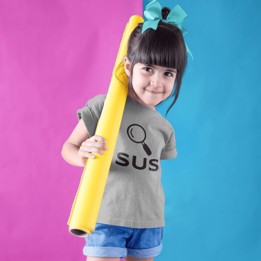 SUS Kinder Shirt - Catch the Suspect in Style