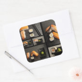 Sushi-collectie op zwarte achtergrond vierkante sticker (Envelop)