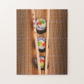 Sushi en houten stokjes legpuzzel (Verticaal)