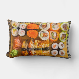 Sushi gooit kussens