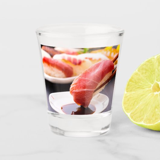 Sushi Moment Wine Glass - Soy Sauce Dip Scene Shot Glas (Voorkant)