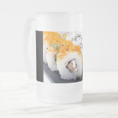 Sushi op een bord matglas bierpul (Voorkant links)