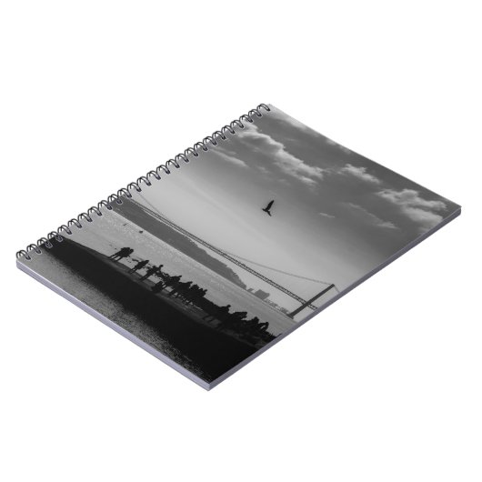 Suspension Bridge in Lissabon Black and White Phot Notitieboek (Linkerzijde)