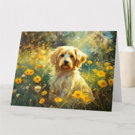 Süßer kleiner Hund auf der Wiese Kaart