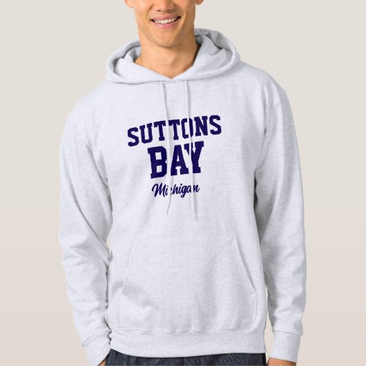 Suttons Bay Michigan Gedrukte Hoodie (Voorkant)