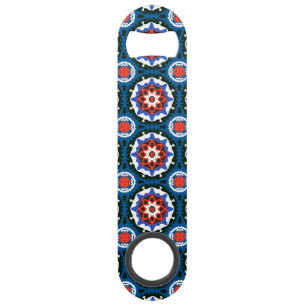 Suzani patroon met blote versiering speed flessenopener