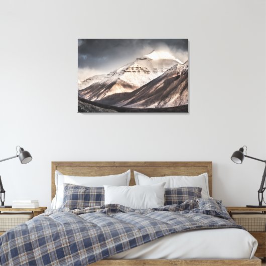 Svalbard Mountain Canvas Afdruk (Insitu (Slaapkamer))