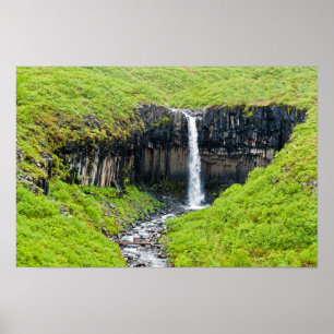 Svartifoss Waterfall in Skaftafell - IJsland Poster