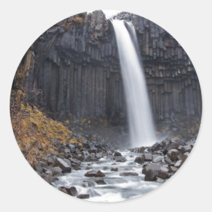 Svartifoss waterval in IJsland rond sticker