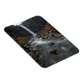 Svartifoss waterval in IJsland verticale magneet (Rechterzijde)