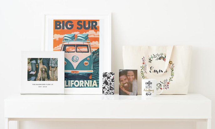 Blader door onze duizenden producten - Bekijk de duizenden designs die je op meer dan 250 producten kunt toevoegen.