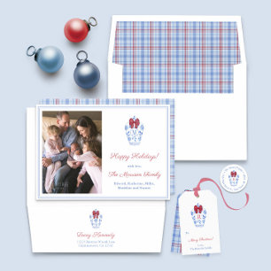 Preppy Monogram Red Bow Familie Kerstfoto Feestdagenkaart