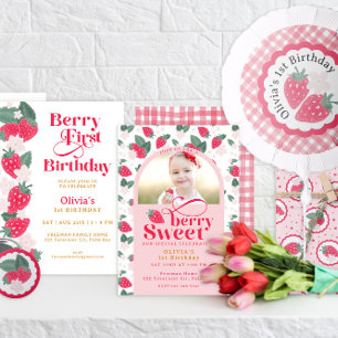 Strawberry Theme Berry First Birthday Party Kaart