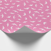 Swallows en Swifts Roze Wit Migrerende Vogels Cadeaupapier (Hoek)