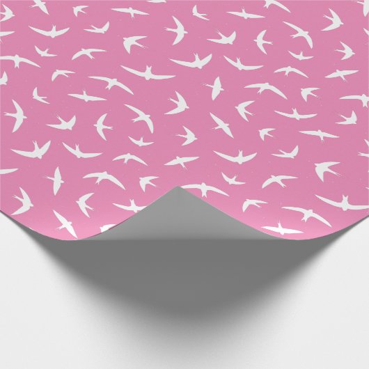 Swallows en Swifts Roze Wit Migrerende Vogels Cadeaupapier (Hoek)