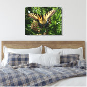 Swallowtail Butterfly III Mooie, kleurrijke foto Canvas Afdruk (Insitu (Slaapkamer))