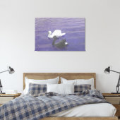 Swan Couple op een meer Canvas Afdruk (Insitu (Slaapkamer))
