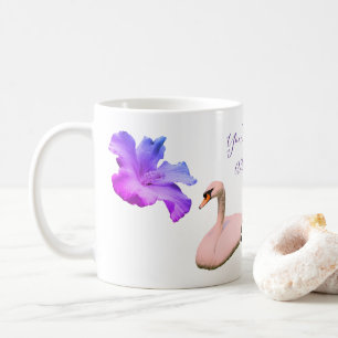 Swan en Single Hibiscus Flower, gepersonaliseerd Koffiemok
