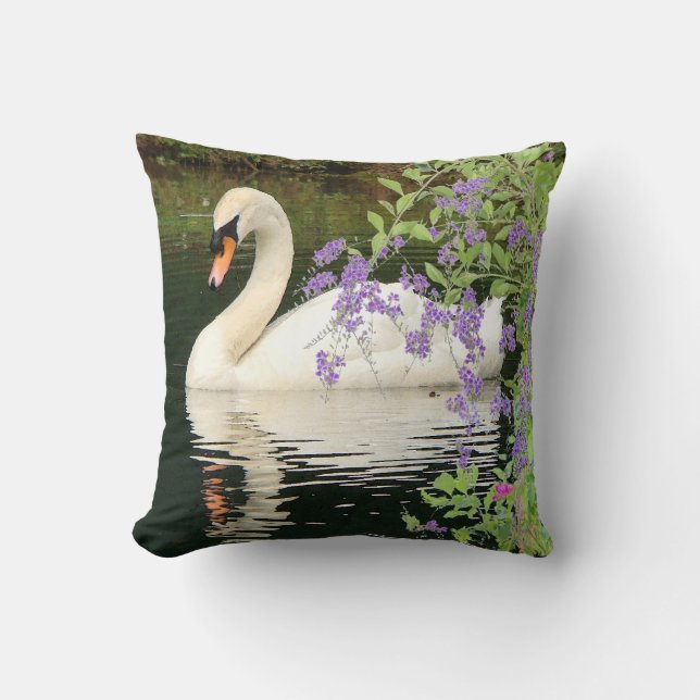 Swan & Flowers Pillow Kussen (Voorkant)