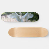 Swan met Wings Spread Persoonlijk Skateboard (Horizontaal)