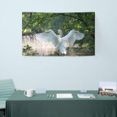 Swan met Wings Spread Spandoek (Beurs)
