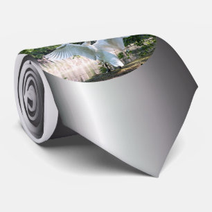 Swan met Wings Spread Stropdas