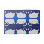 Swan Reflection in Blue Lake Artisan Crochet Print Badmat (Voorkant)