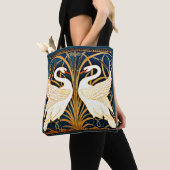 Swan, Rush en Iris, Tote Bag (Dichtbij)