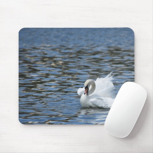 Swan Splashing in het water Muismat (Met muis)