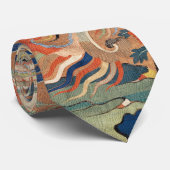 Swan's Serenade: Een Chrysanthemum Tapestry Stropd Stropdas (Opgerold)