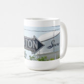 Swanton pijl en watertoren koffiemok (Voorkant rechts)