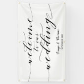 Swash Black Calligraphy Welkom op onze bruiloft Spandoek (Verticaal)