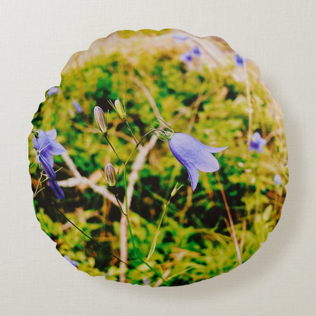 Swedish Bluebell Rond Kussen (Voorkant)
