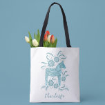 Swedish Dala Horse Persoonlijk Tote Bag<br><div class="desc">Een  traditioneel Zweeds Dala Horse in blauwgroen groen en wit met scripttypografie. Verander de naam om te personaliseren. Originele kunst van Nic Squirrell.</div>