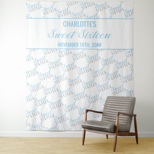 Sweet 16 Baby Blue Silver Birthday Party Backdrop Wandkleed (In situ)
