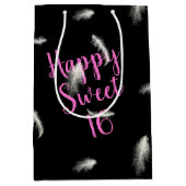 Sweet 16 Birthday Feathers Medium Cadeauzakje (Voorkant)